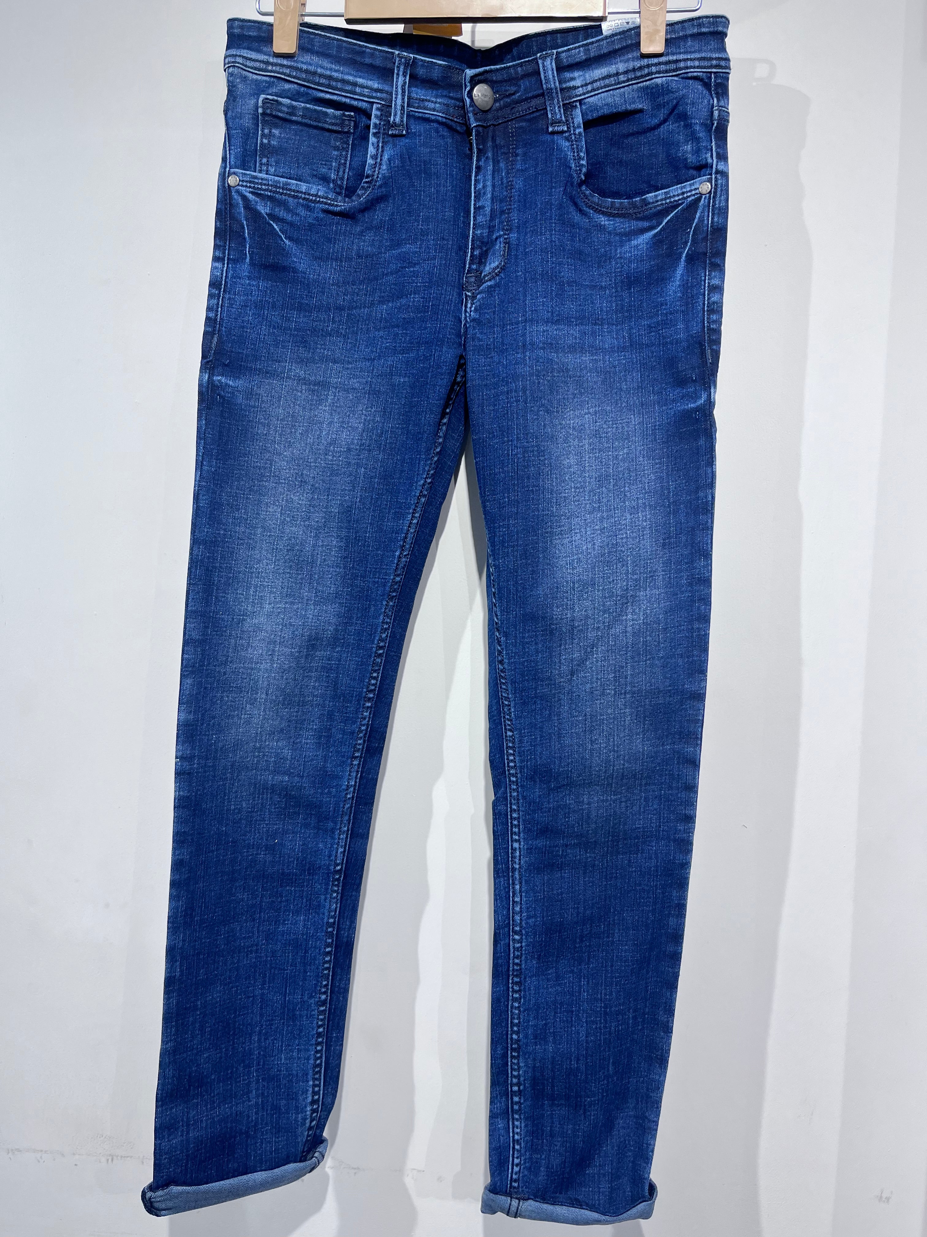 32 men's fashion jeans in women's