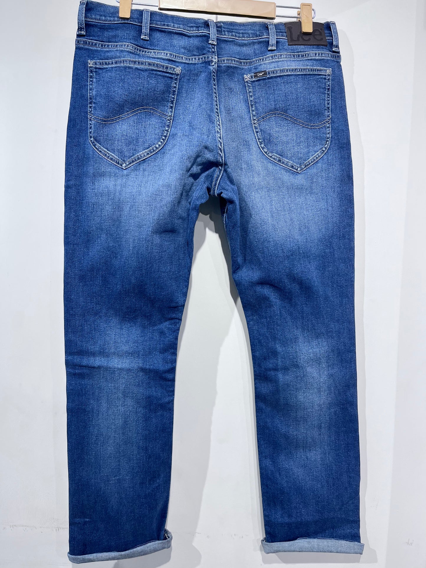 [LEE] JEANS SIZE 38