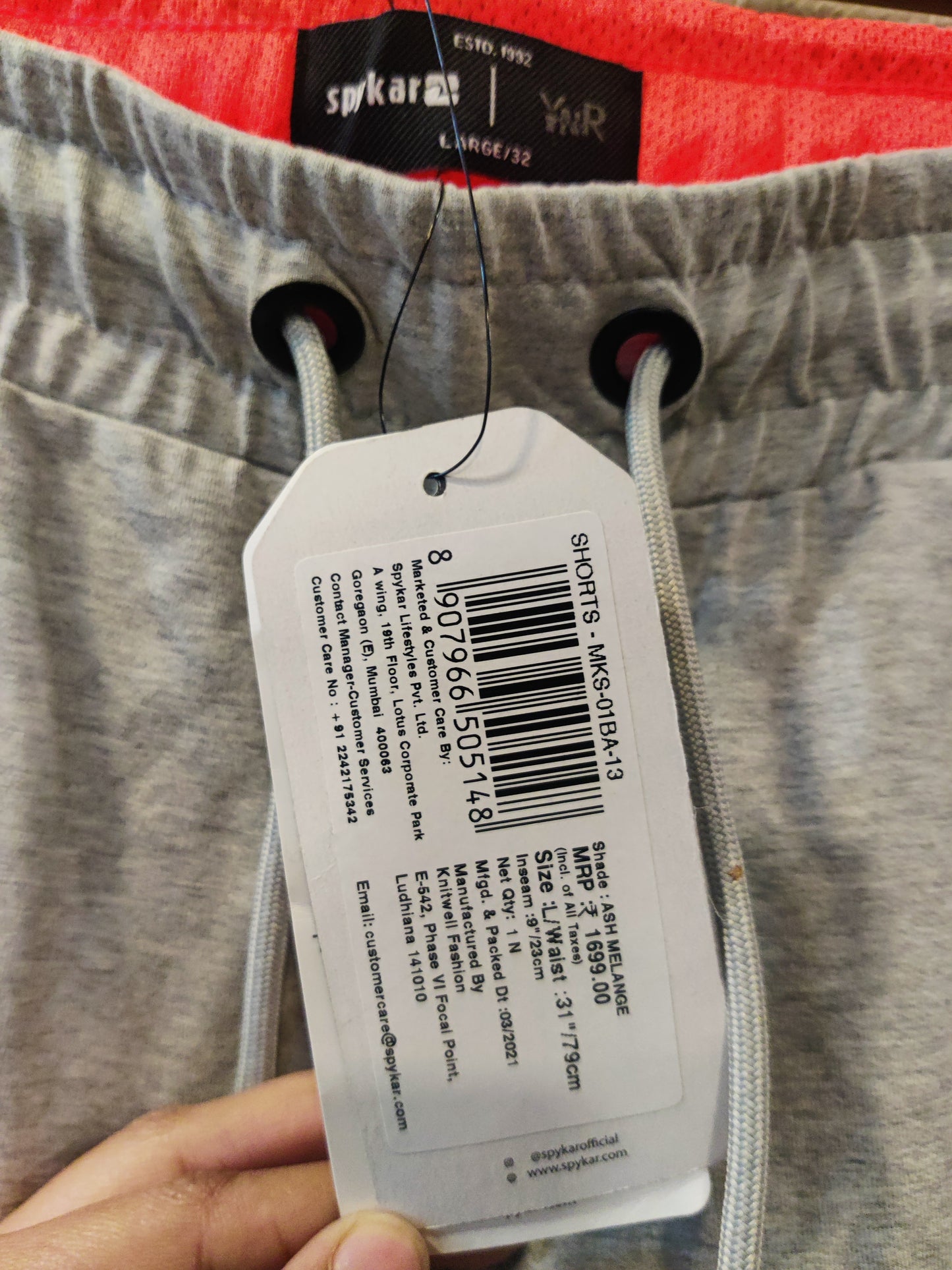 [SPYKAR] SHORTS SIZE LARGE