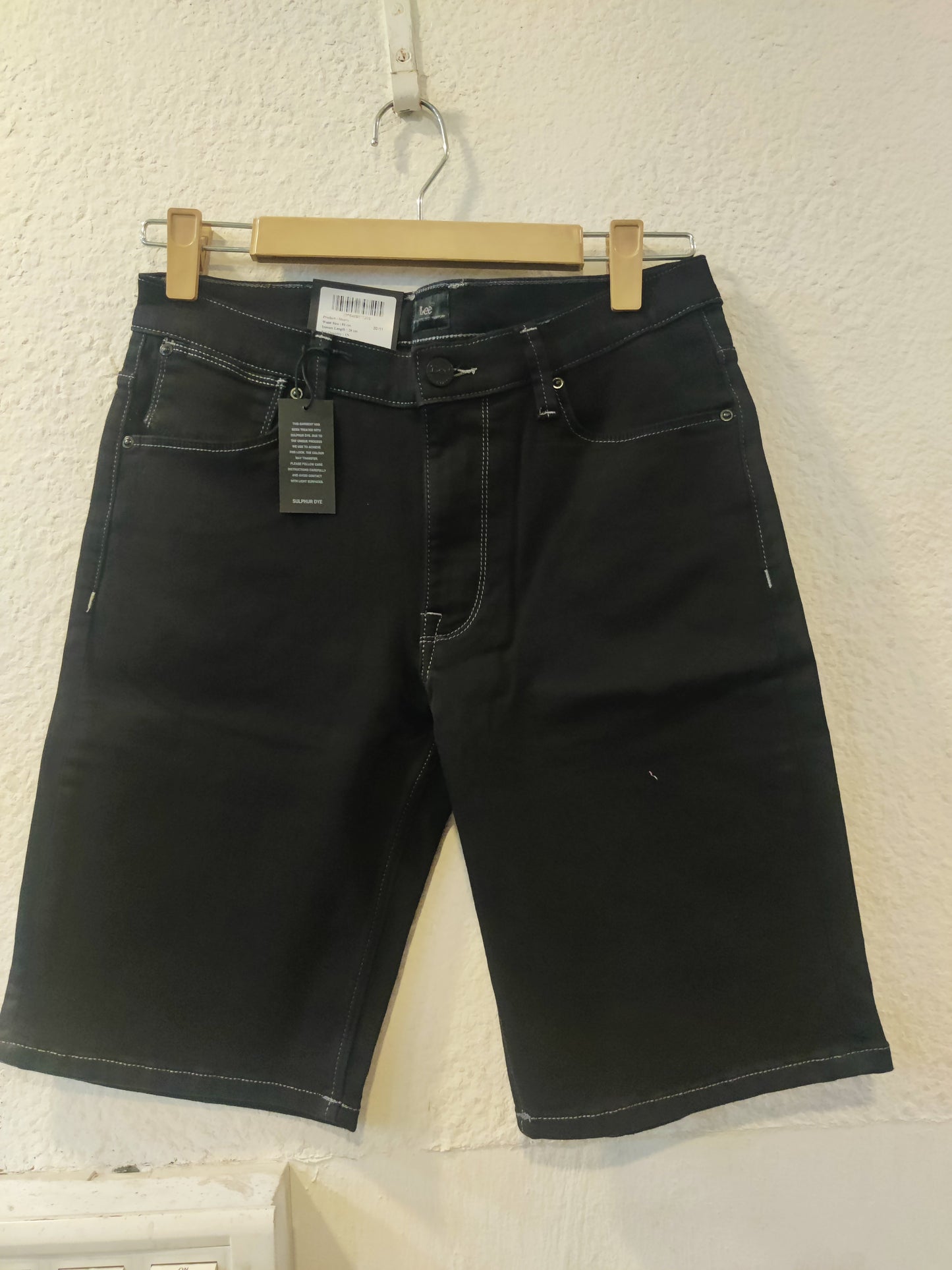 [LEE] SHORTS SIZE MEDIUM