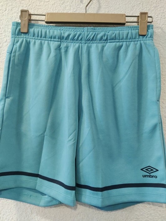 [UMBRO] SHORTS SIZE MEDIUM