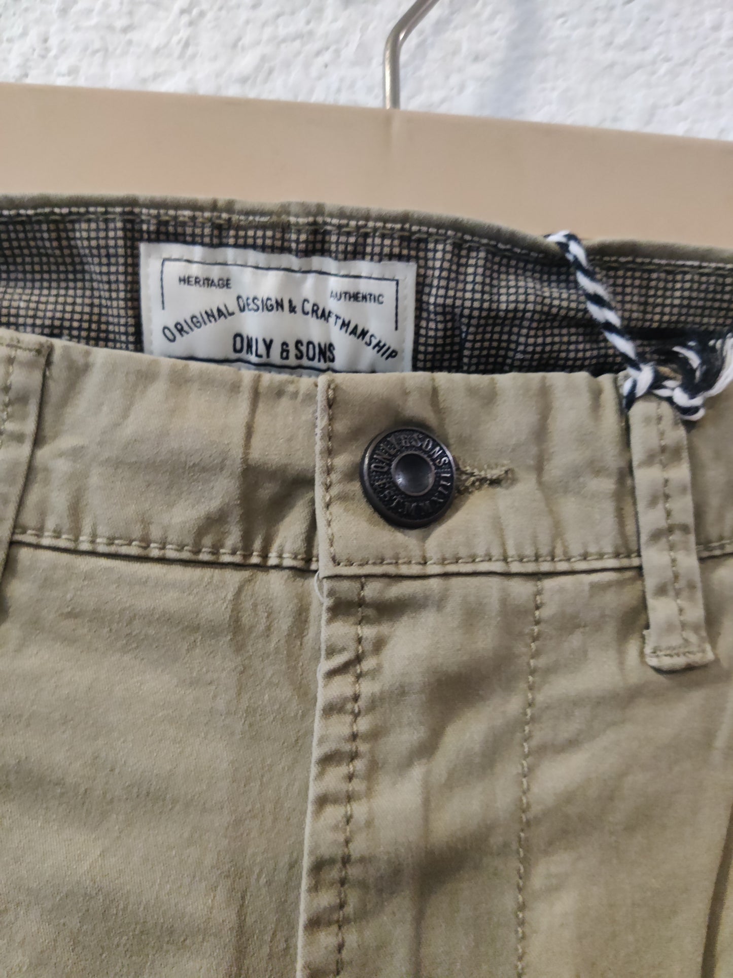 [ONLY & SONS] SHORTS SIZE SMALL