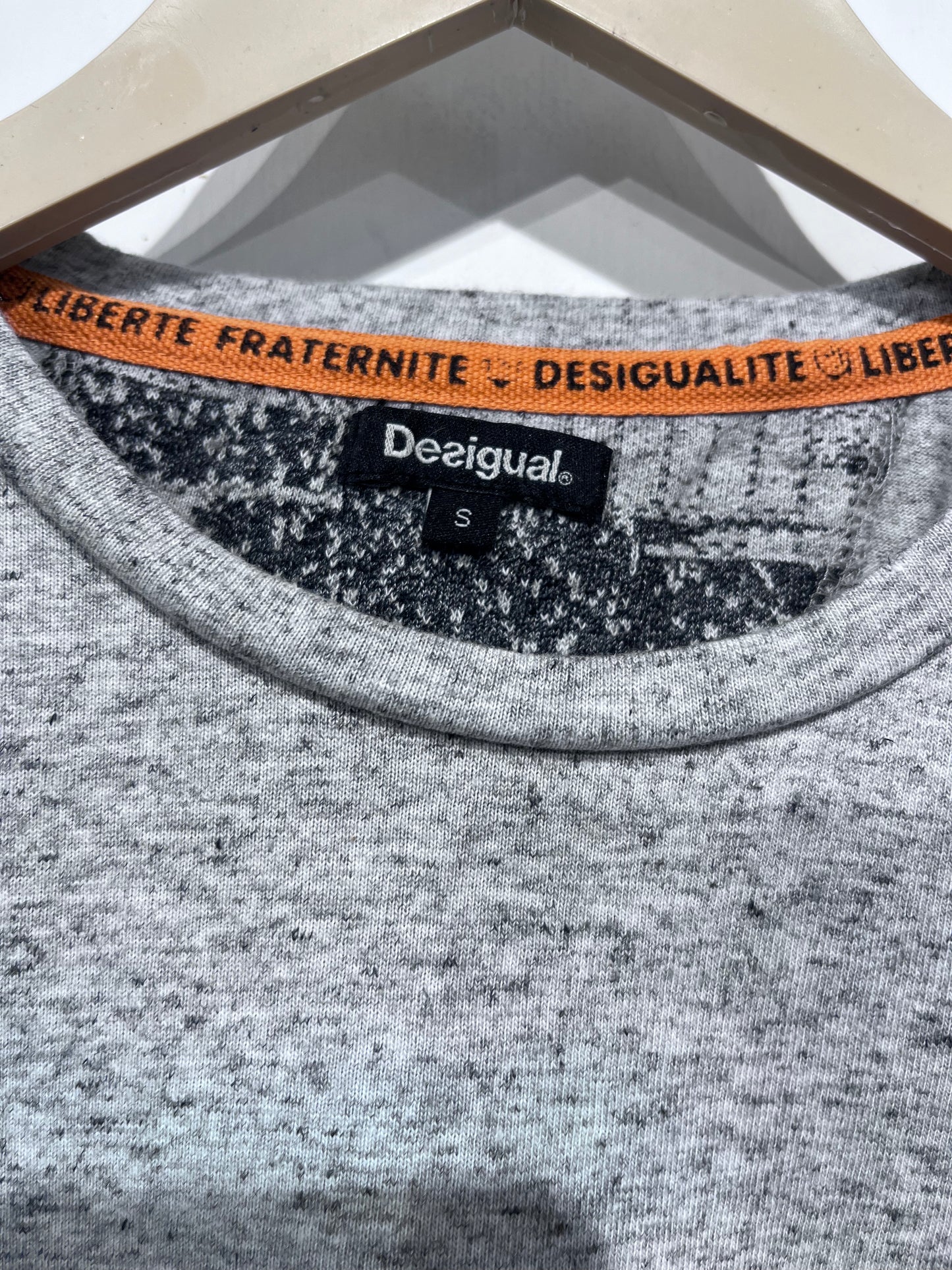 [DESIGUAL] R/N T-SHIRT SMALL