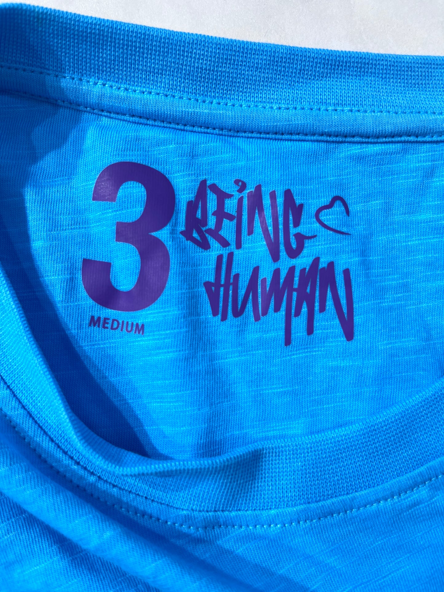 [BEING HUMAN] R/N T-SHIRT MEDIUM