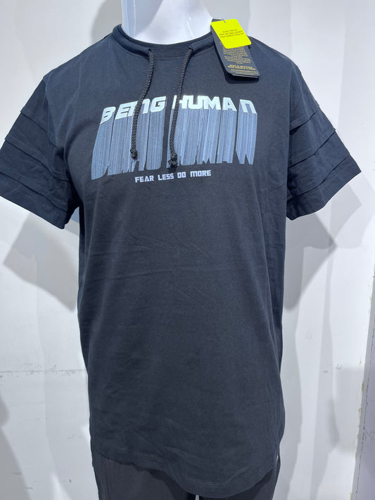 [BEING HUMAN] R/N T-SHIRT LARGE