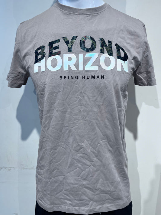 [BEING HUMAN] ROUND-NECK T-SHIRT LARGE