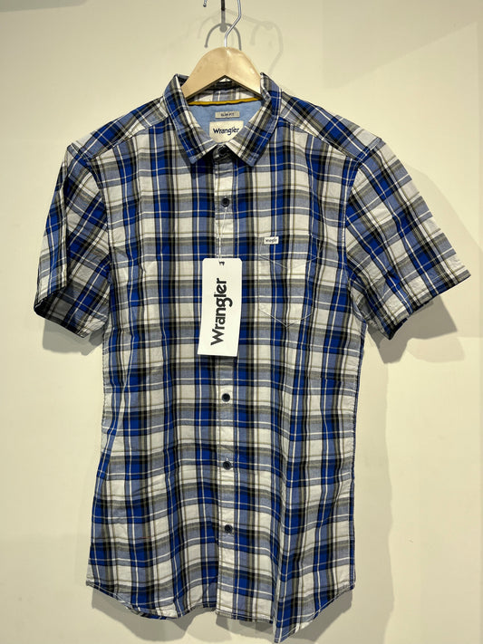 [WRANGLER] HALF SLEEVE CHECKERED SHIRT MEDIUM